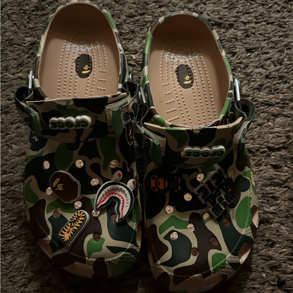 BAPE × Crocs Classic Clog 'ABC
Camo - Green'